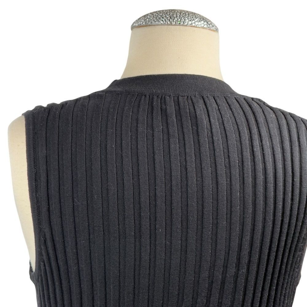 Cable & Gauge Dark Knit Top - Picture 4 of 6